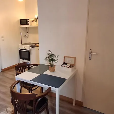 Chez Eric Le N2 公寓